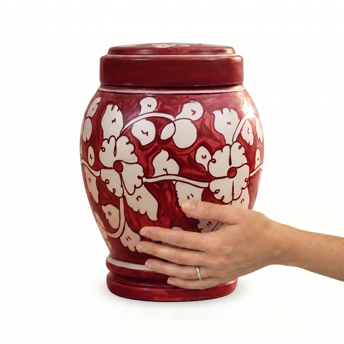Cherry cremation urn, 4.0 size scale view