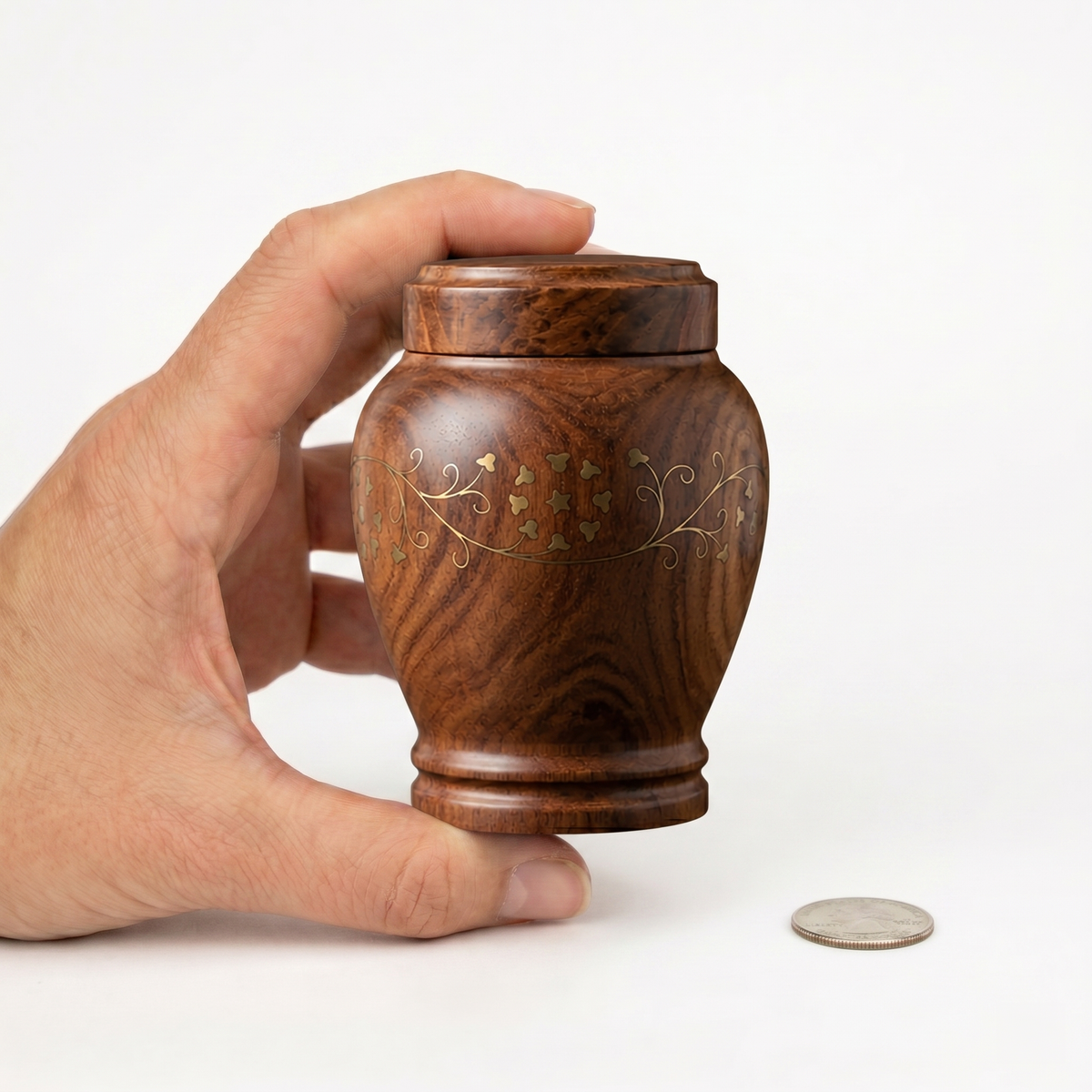 Adair cremation urn, MINI size scale view