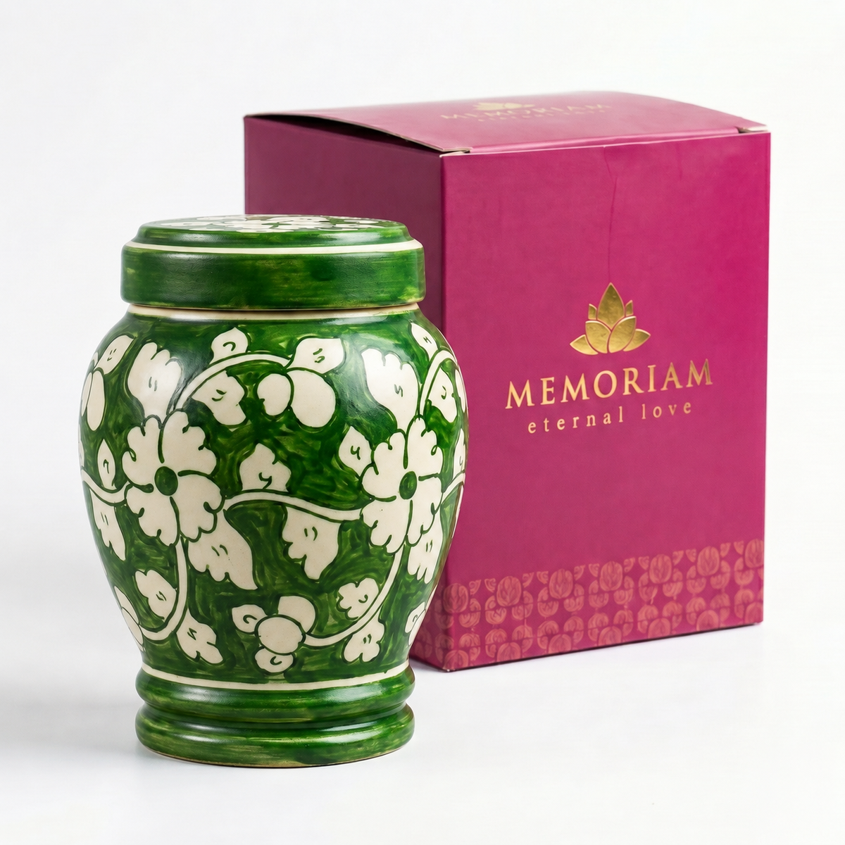 Alder cremation urn packaging