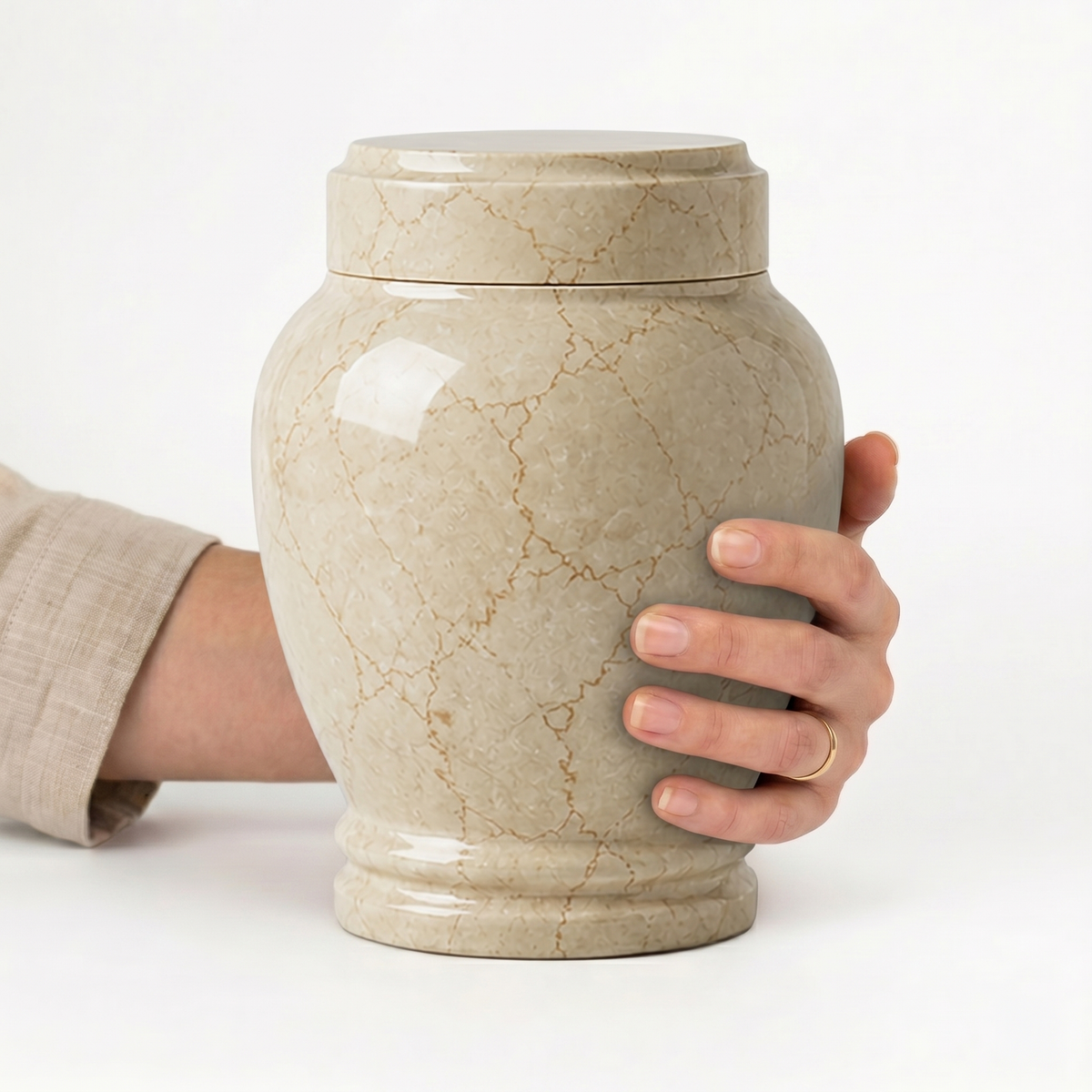 Calla cremation urn, 3.0 size scale view