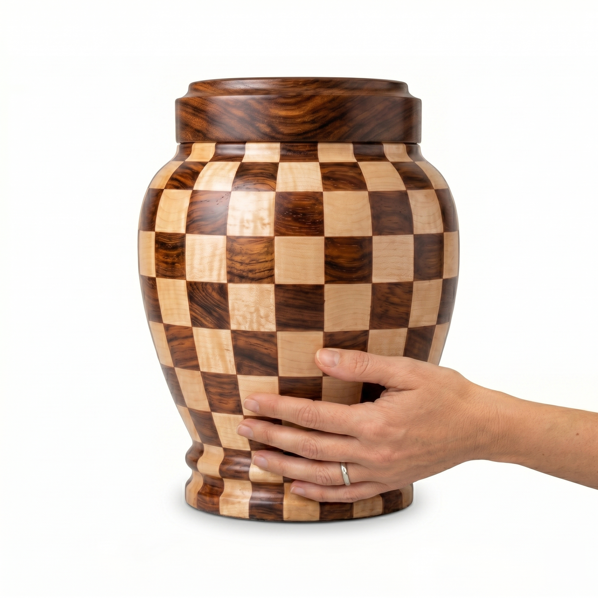 Dama cremation urn, 4.0 size scale view