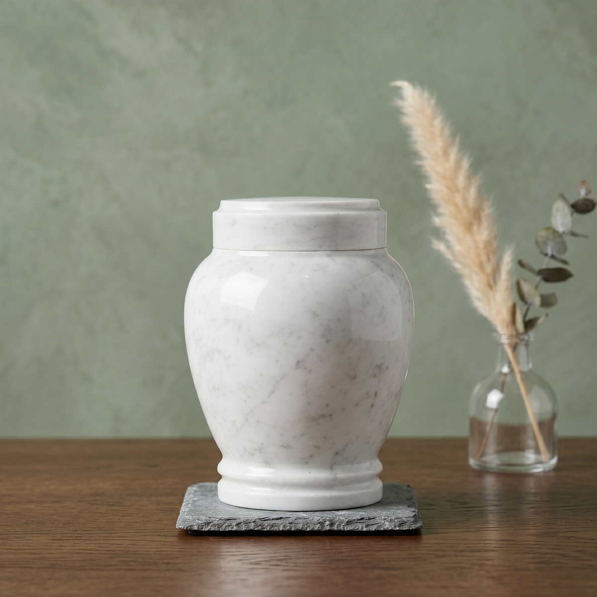 Luna cremation urn additional view