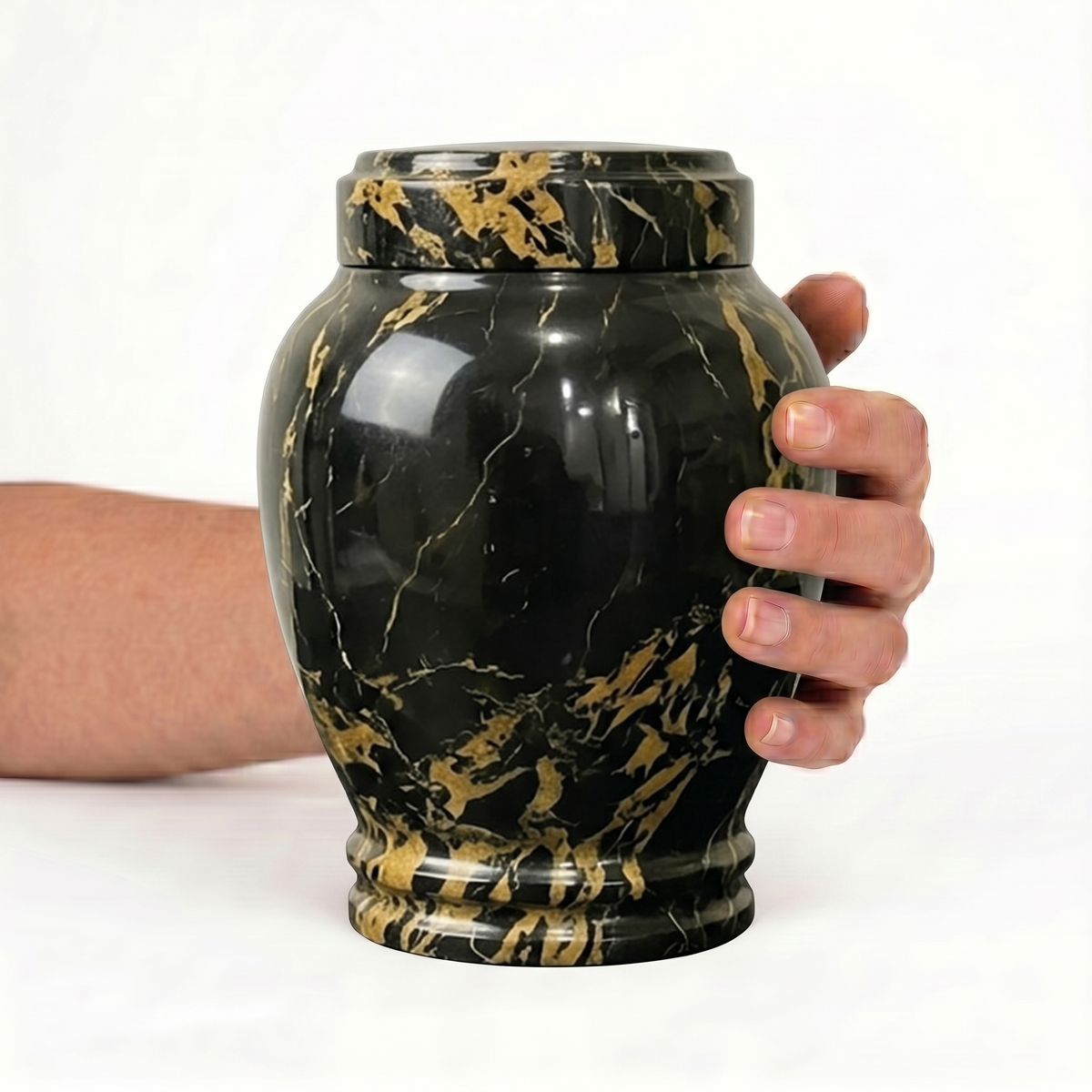 Lux cremation urn, 2.0 size scale view