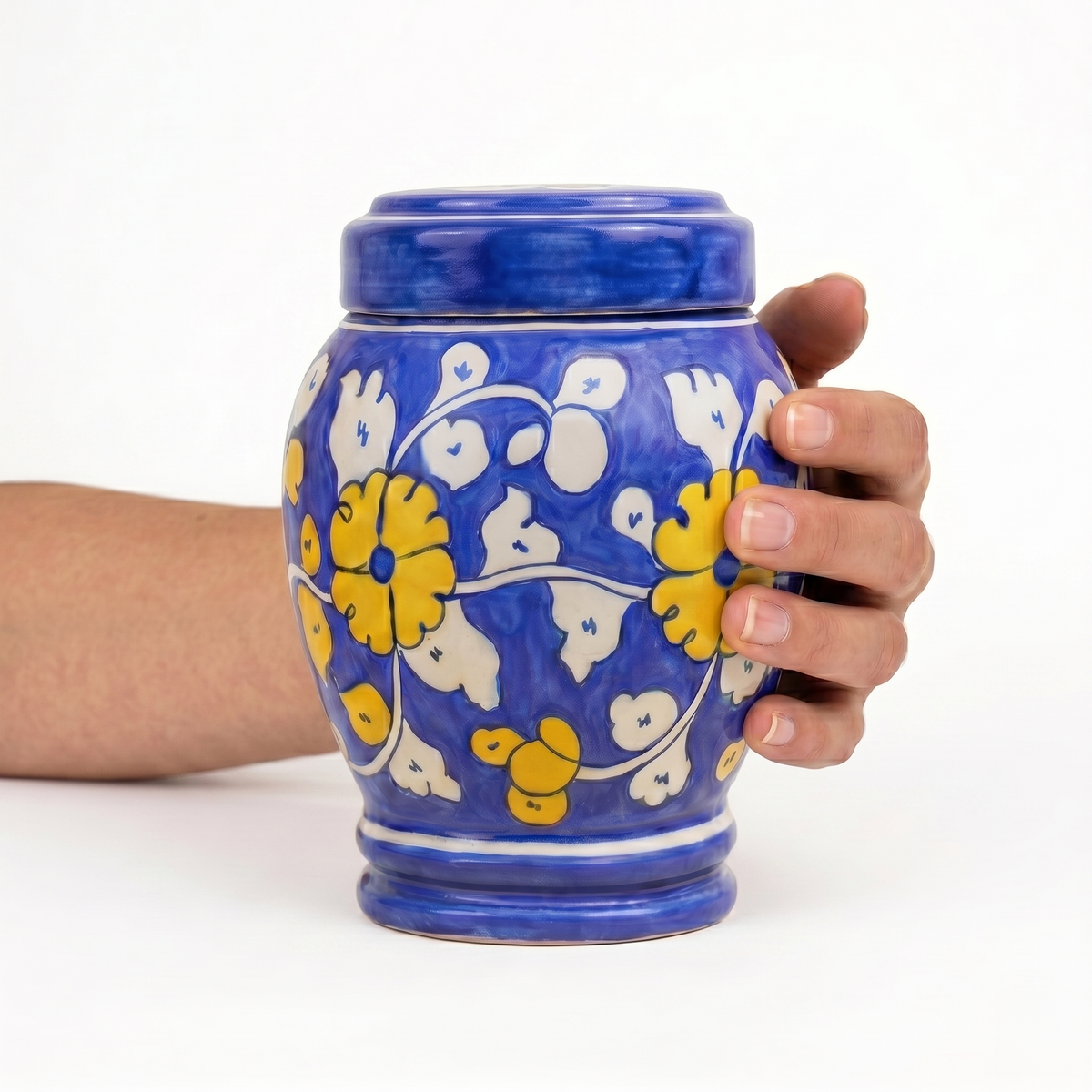 Mirel cremation urn, 2.0 size scale view