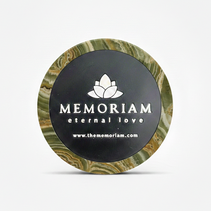 Silas cremation urn bottom