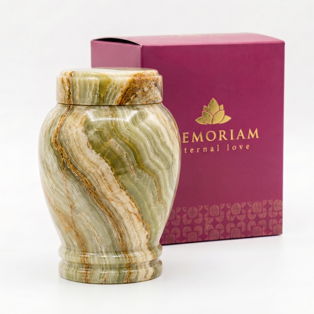 Silas cremation urn packaging