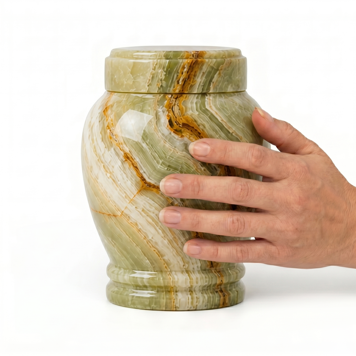 Silas cremation urn, 1.0 size scale view