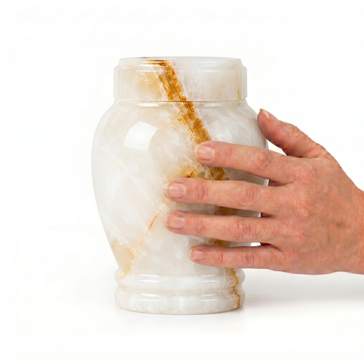 Suki cremation urn, 1.0 size scale view