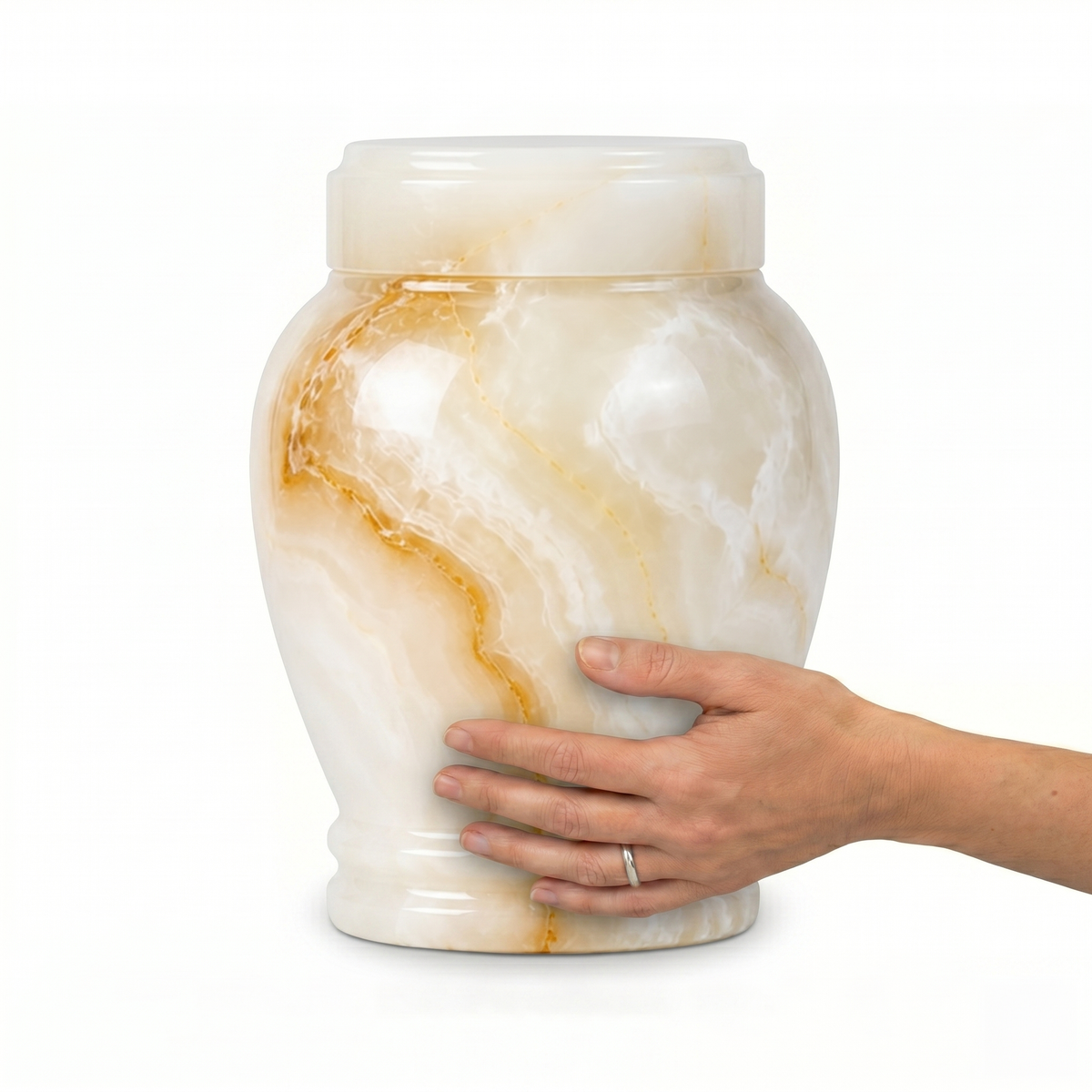 Suki cremation urn, 4.0 size scale view