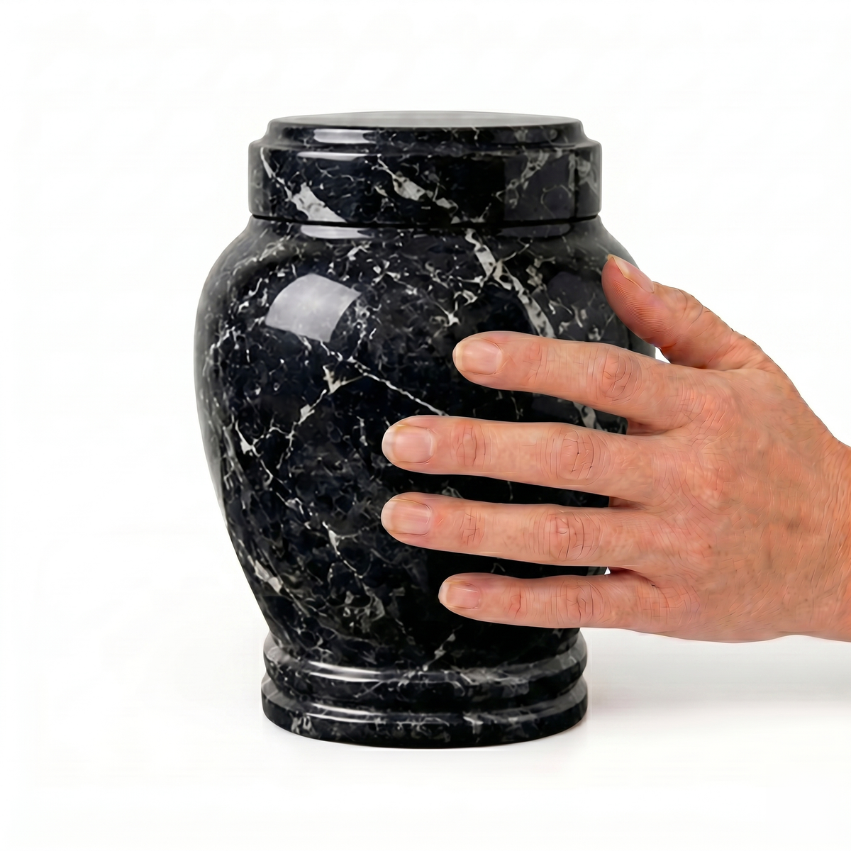 Zuri cremation urn, 1.0 size scale view